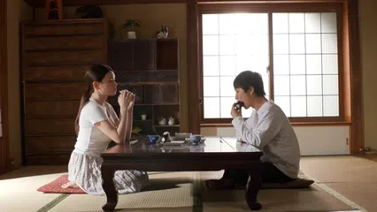 下宿先の奥さんと肉体関係を持ってしまった僕は留年ギリギリなのに講義にも出ず薄汚いアパート部屋で巣篭もりSEXに明け暮れた 橘メアリー