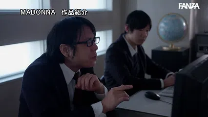 理不尽な夫の上司に尽くす人妻バニーガール～恥じらいの猥褻コスプレ中出し接待～ 通野未帆