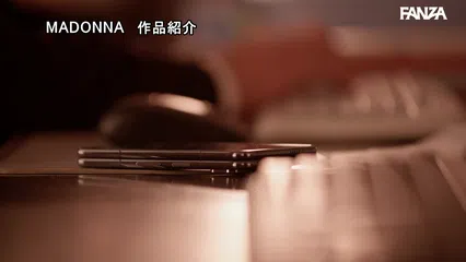 理不尽な夫の上司に尽くす人妻バニーガール～恥じらいの猥褻コスプレ中出し接待～ 通野未帆