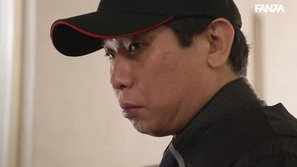 私と大好きな彼氏、そして優しい店長 3人きりの深夜勤務アルバイト 羽咲みはる